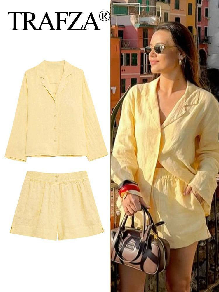 Completo donna, camicia e shorts