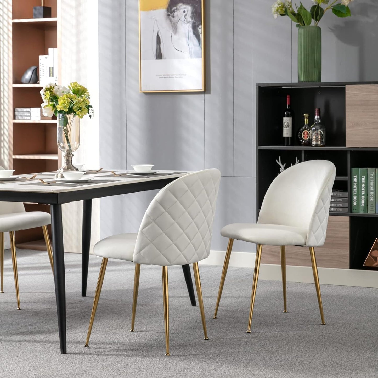 Set 4 pezzi Sedie Velluto Sala da Pranzo Moderne Sedie Cucina Beige Sedie Imbottite con Alto Schienale per Camera da Letto Soggiorno Gambe in d'Oro Metallo Regolabili