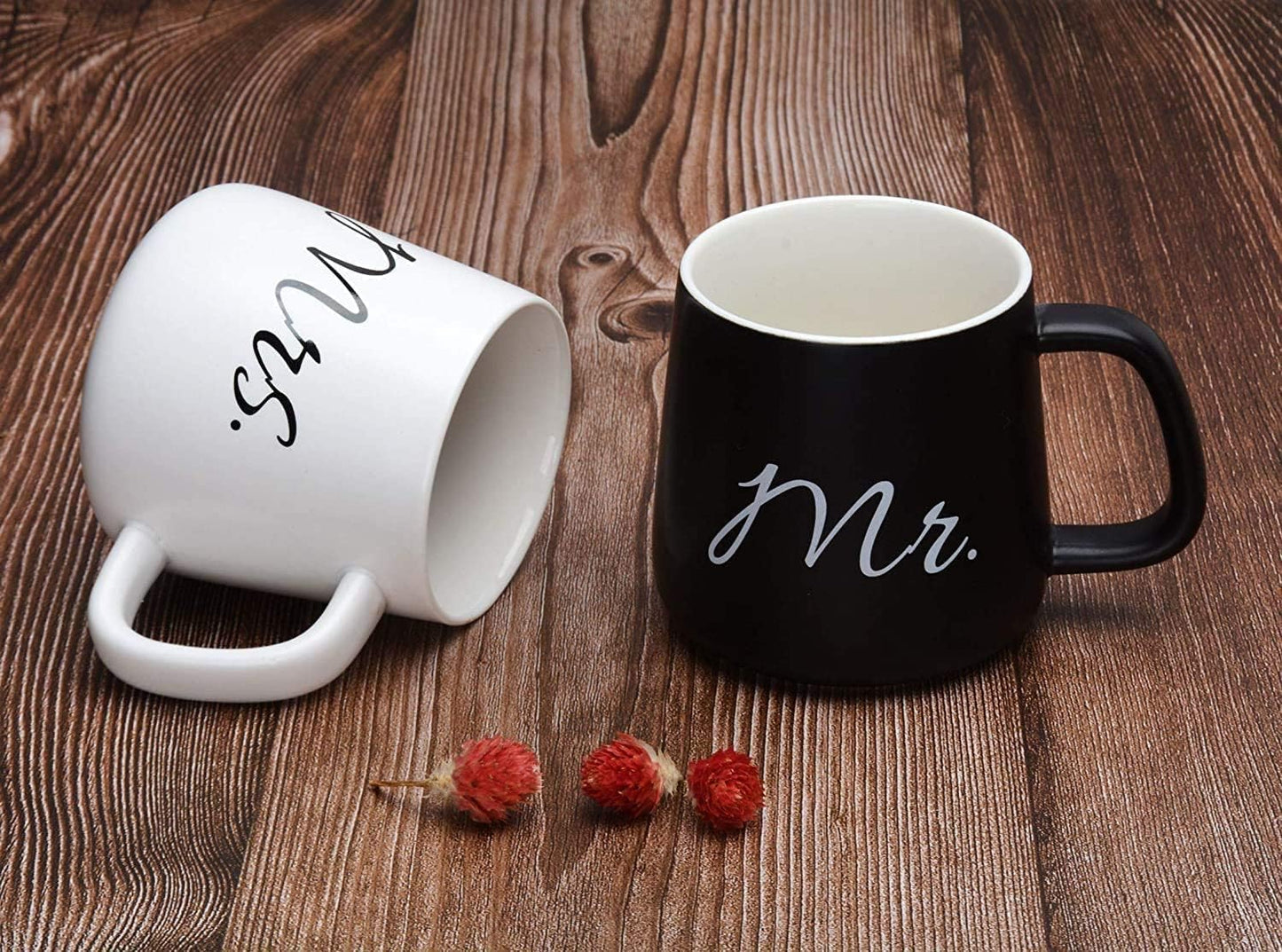 2 Pezzi Mr Mrs Mugs Tazze da caffè Regalo di Nozze Set di Tazze da caffè, Perfetto per caffè e tè,Regalo per Addio al Nubilato, Fidanzamento, Anniversario di San Valentino e Natale