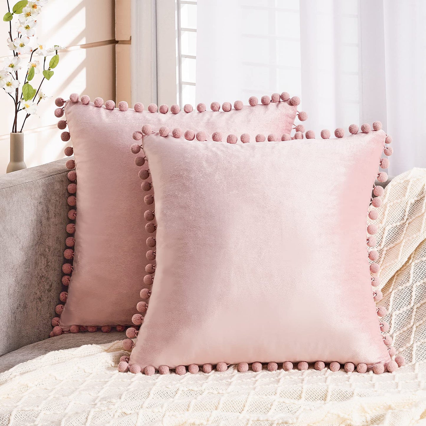 Topfinel Federe Cuscini in Velluto per Divano, Copricuscini Arredo Casa Moderni con Pom Poms, Fodere Cuscino in Tinta Unita Eleganti per Camera da Letto Salotto Sedia, 2 Pezzi,40x40 cm, Cream
