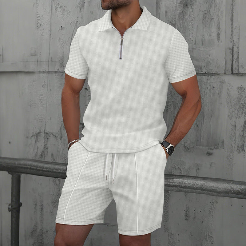 Completo uomo, polo con zip e shorts