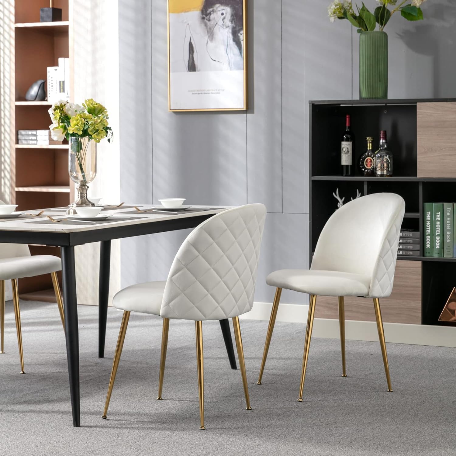 Set 4 pezzi Sedie Velluto Sala da Pranzo Moderne Sedie Cucina Beige Sedie Imbottite con Alto Schienale per Camera da Letto Soggiorno Gambe in d'Oro Metallo Regolabili