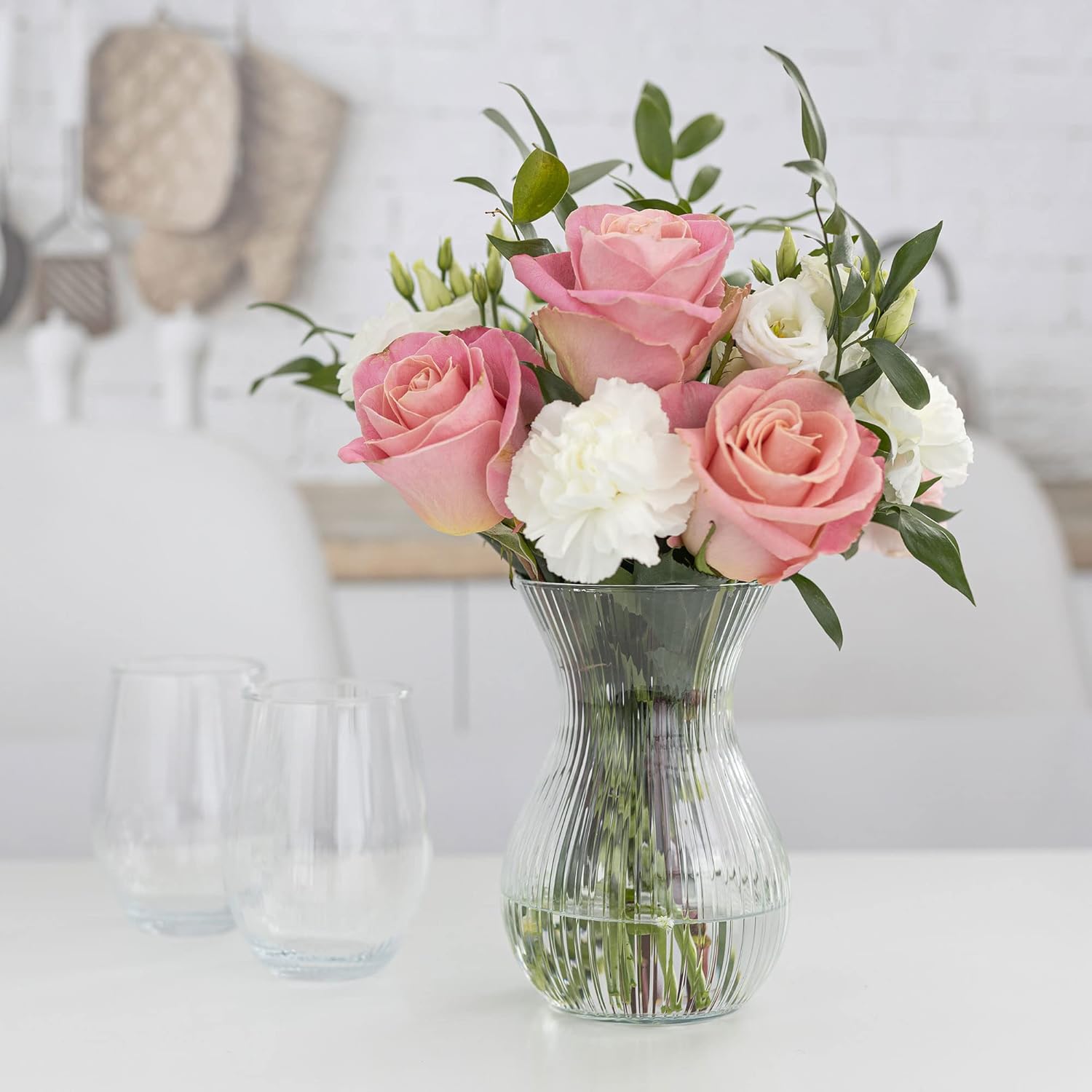 TREND FOR HOME Vaso Fiori 18 cm Vaso a Tulipano Vaso per Fiori Vaso da Interno Vaso Trasparente Striature Longitudinali Vaso Vetro Vasi Moderni da Interno | ⌀ 11 cm | 1229 ml | Lyra Luminous