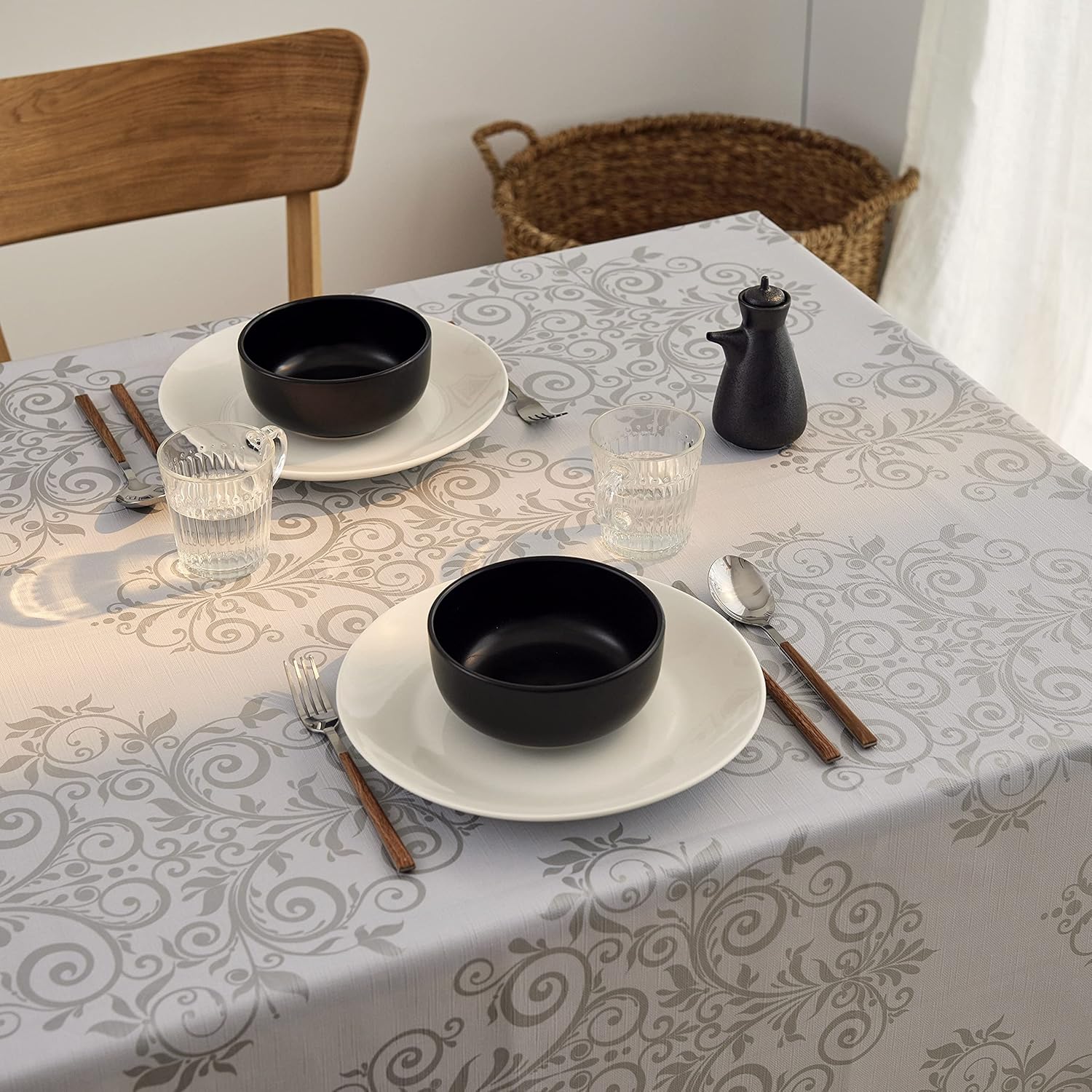 KP HOME Tovaglia Plastificata Rettangolare 250x140 cm, Tovaglia Cerata per Tavolo da 8 Posti, in PVC Facile da Pulire, Impermeabile, per Uso Interno ed Esterno, con Motivo Barocco Damascato Elegante
